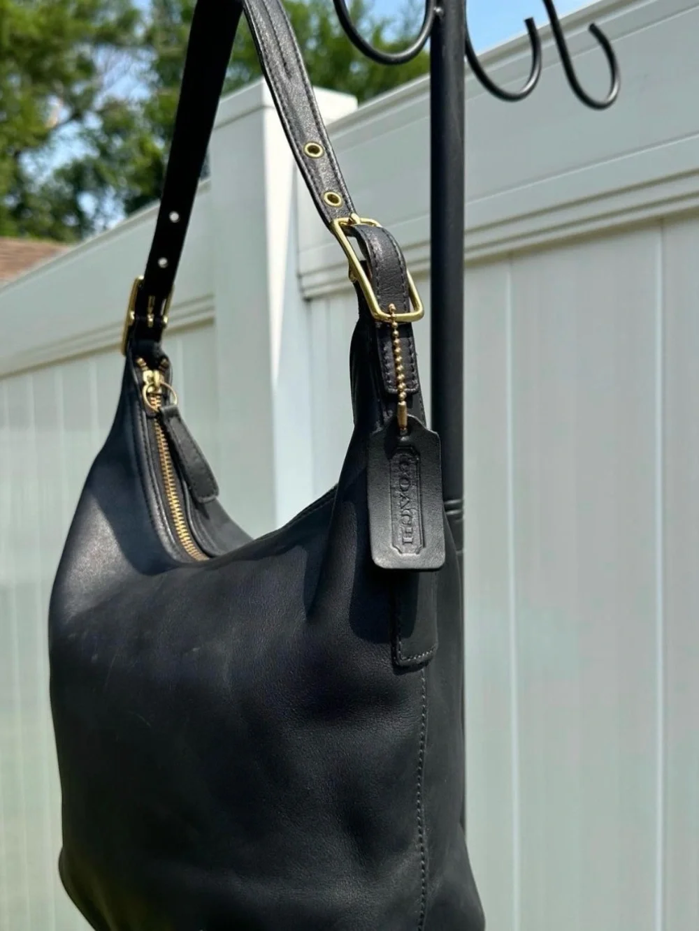 Vintage Coach Legacy West Hobo shoulder bag in black leather.